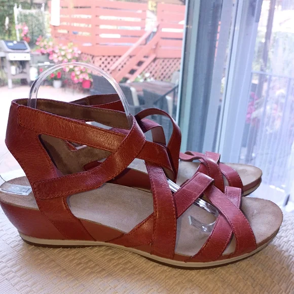 NWT.Dansko Women's Rastic Veruca Sandal Size 41.US 9.5 - Picture 2 of 8